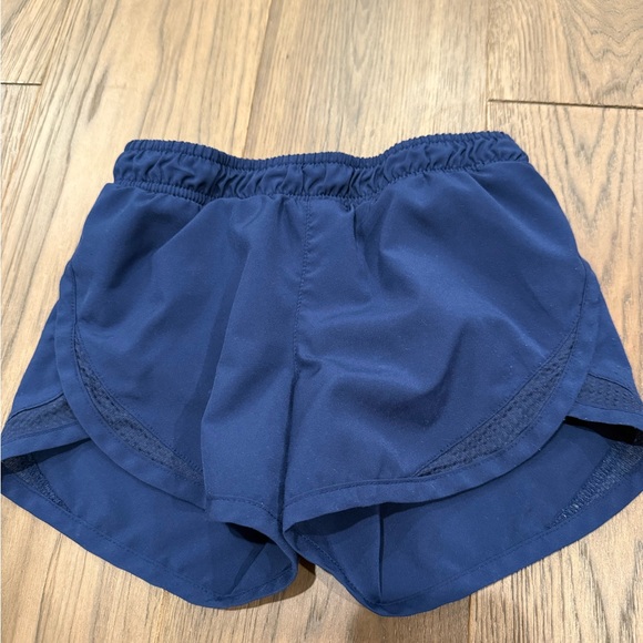 Old Navy Active Shorts Navy Blue Girls S 6/7 - Picture 1 of 2